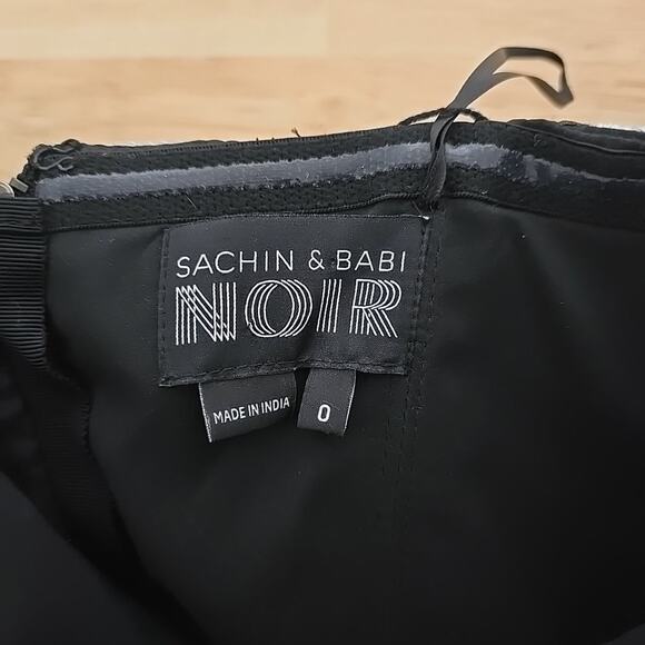 SACHIN & BABI Noir Black Blue Strapless Embellished Prom Dress Midi‎ US Size 0 - Picture 3 of 10